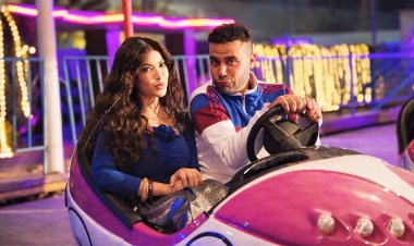 أغرب قصة حب هتشوفوها.. محمد إمام يشوّق جمهوره لمسلسل «الكينج» بصورة جديدة مع ميرنا جميل