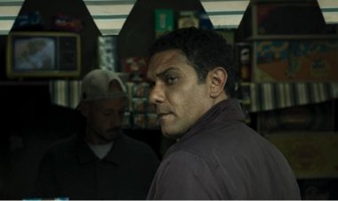 عرض حلقتين لمسلسل آسر ياسين "موعد مع الماضي" بمهرجان القاهرة السينمائي اليوم