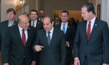 الرئيس السيسي يستعرض الجهود المصرية للوقف الفوري لإطلاق النار