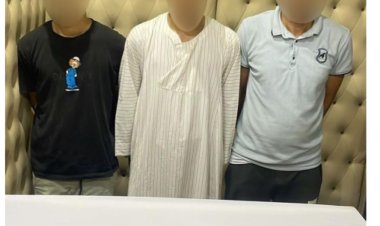 ضبط 3 أشخاص لاحتجازهم عامل أجنبي بالدرب الأحمر 