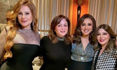 شاهد.. أنغام تحتفل بعيد ميلادها بحضور نجوم الفن