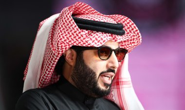 بعد التتويج بالسوبر الإفريقي.. "تركي ال الشيخ" يكافئ الزمالك بمبلغ 1.5 مليون دولار