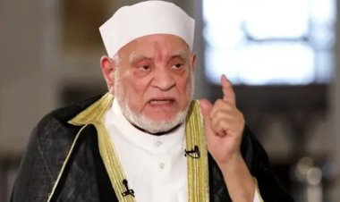 وصول جثمان الدكتور أحمد عمر هاشم إلى الجامع الأزهر استعدادًا للصلاة عليه