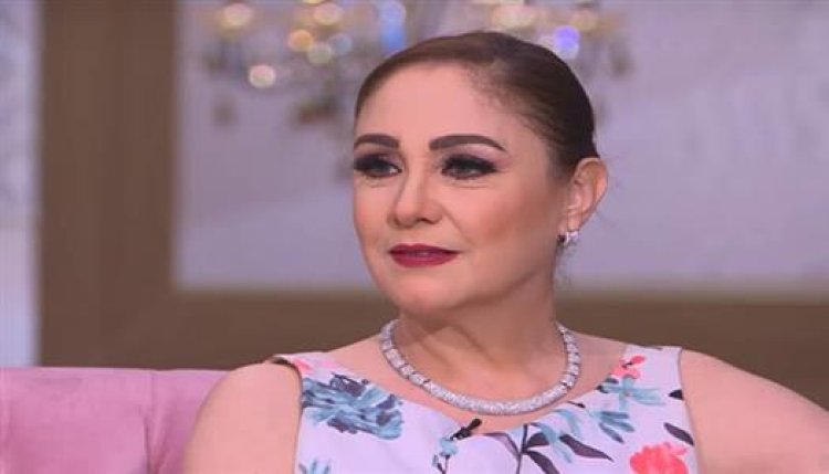 شيرين تكشف أسرارًا من حياتها: رفضت الزواج بسبب ابنتي واعتذرت عن «الإرهابي»