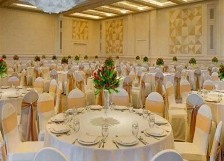 غلق قاعات الأفراح والمقاهي التاسعة مساء بداية من السبت