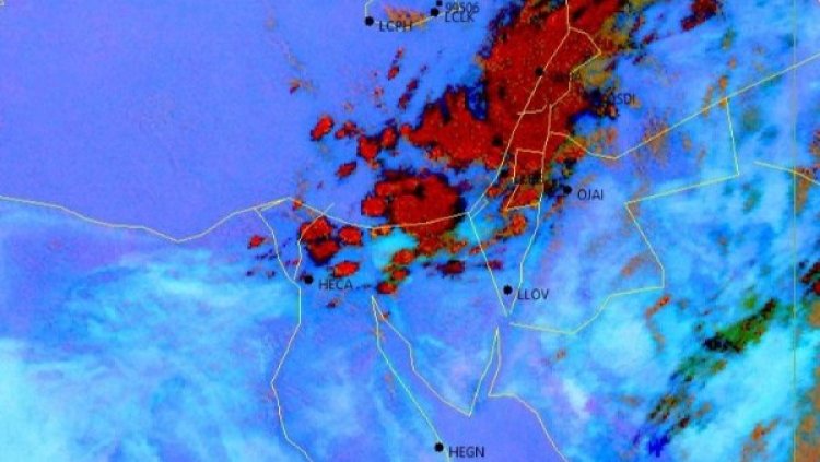الأرصاد تكشف عن أسباب موجة الطقس السيئ وتحذر من تقلبات الربيع