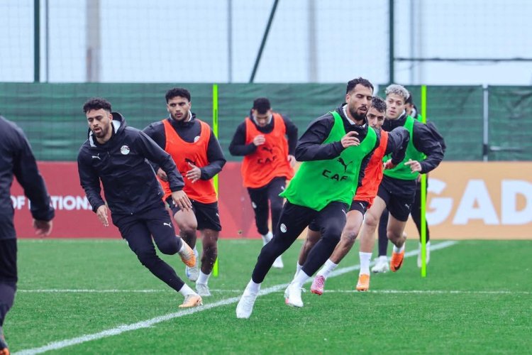 بصورة من التدريبات.. حسام حسن يرد على أنباء خلافه مع إمام عاشور