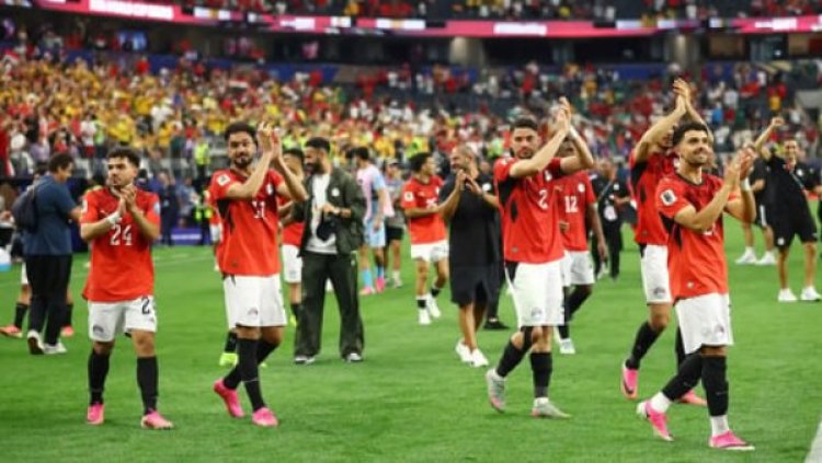 الإعلامي أحمد حسن يكشف عن تطورات حالة مدافع منتخب مصر محمد عبدالمنعم