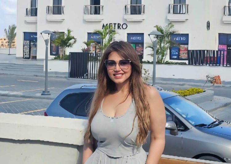 نوليا مصطفى تتحدى منتقديها: «اللي هيدور على عيوبي هديله فوق دماغه»