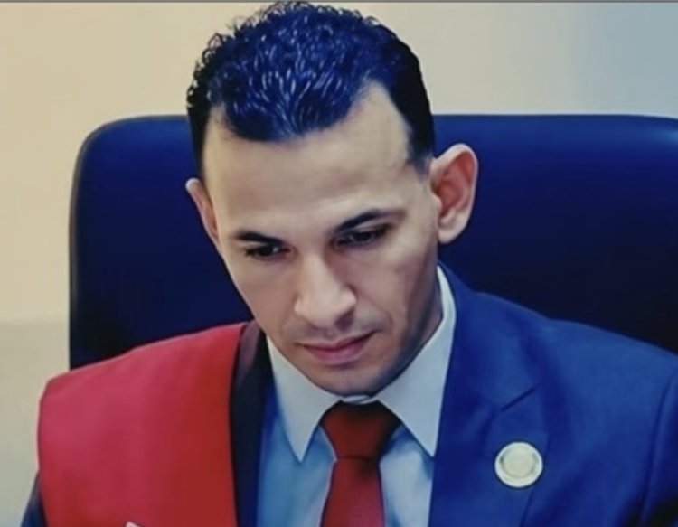 الحكم على القاضي المزيف في قضية انتحال صفة.. بعد قليل
