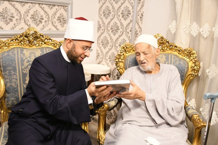 وفاة الشيخ منصور الرفاعي عبيد.. ووزير الأوقاف ينعيه ويشيد بمسيرته الدعوية والعلمية