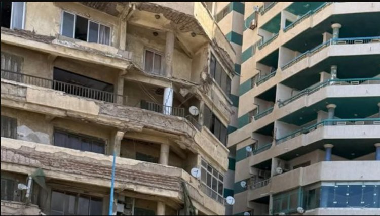 سقوط أجزاء من عقار على كورنيش الإسكندرية دون إصابات