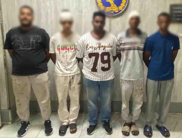 إصابة 3 أشخاص في مشاجرة بالأسلحة البيضاء بالطالبية