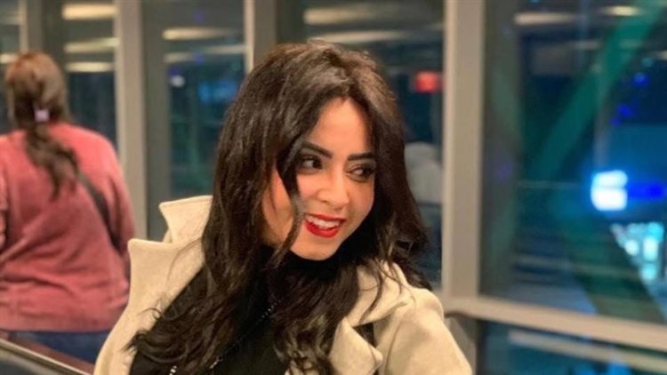 ياسمين نيازي تستغيث بسبب واقعة تعذيب كلاب داخل كمبوند سكني