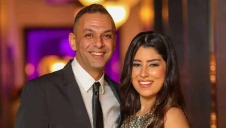 عشان طلب يشوف أولاده.. أيتن عامر تتقدم ببلاغ ضد طليقها تتهمه بالتشهير بها