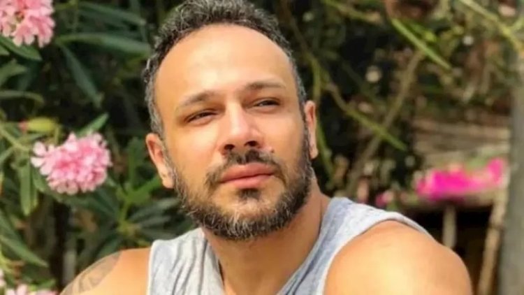 محمد عطية يعلن وفاة والدته