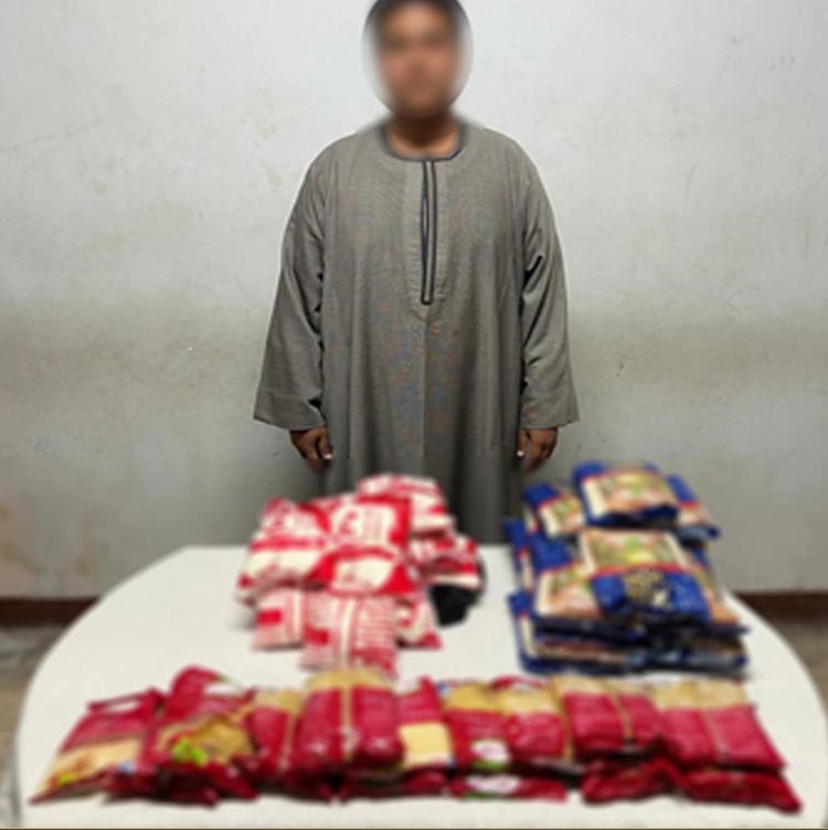 القبض على شخص لتوزيعه مكرونة وسكر على الناخبين بسوهاج