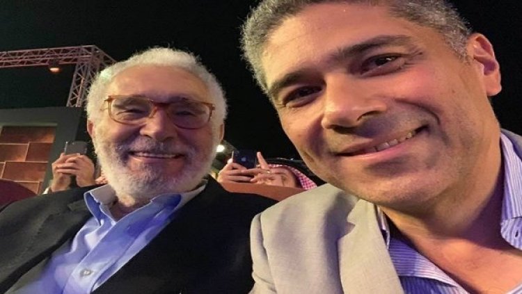 أحمد أبو زهرة يطمئن الجمهور على حالة والده عبد الرحمن أبو زهرة وينفي الشائعات