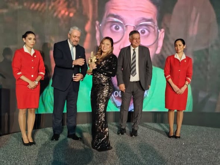 «للأذكياء فقط» يحصد جائزة أفضل مسلسل اجتماعي إنساني هادف لعام 2025 في ختام ICON Summit