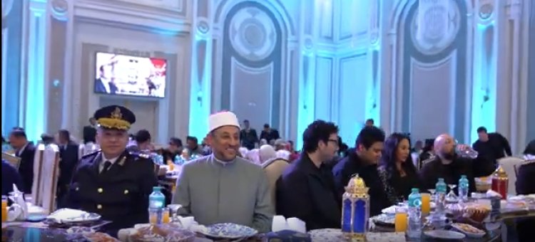  "الداخلية" تُنظم حفل إفطار جماعي لأبناء المناطق الحضارية الجديدة بمنتجع "عين الحياة"