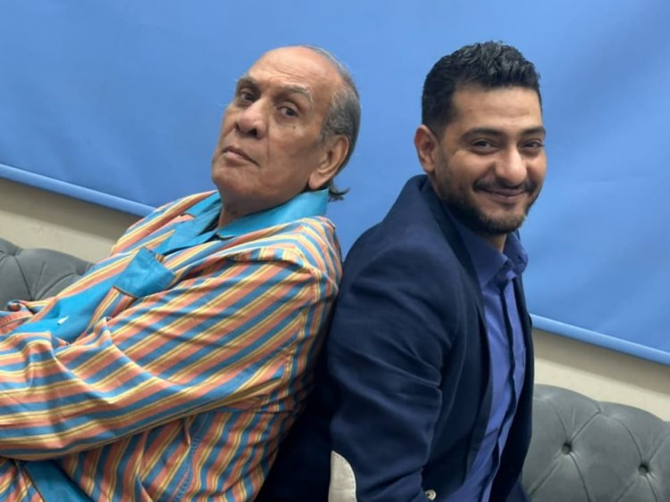 منير مكرم وأحمد سعد عليان يقدمان «بساط أحمدي».. ضحكة وشعر ومواهب على شاشة الشمس الزرقاء