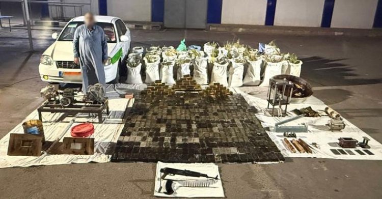 ضبط عنصر جنائي شديد الخطورة بحوزته طن و445 كيلو جرام مخدرات