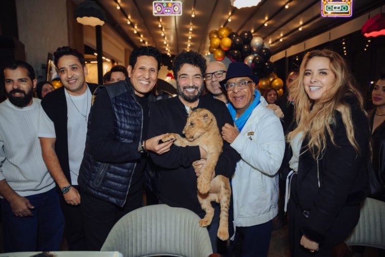 أنوسة كوتة تحضر احتفال حميد الشاعري بعيد ميلاده