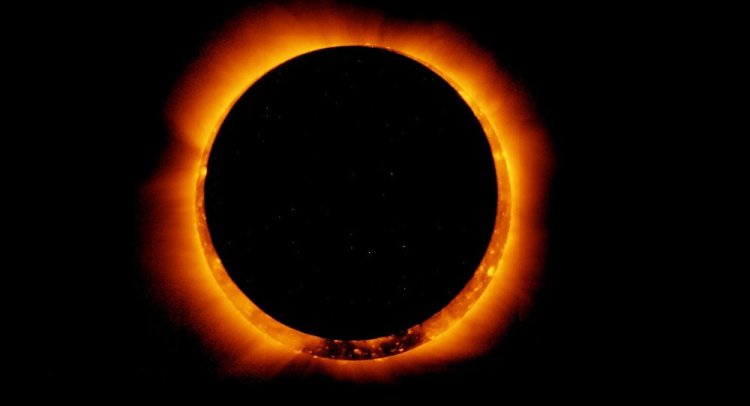 كسوف حلقي للشمس 17 فبراير 2026.. ظاهرة فلكية تتزامن مع هلال رمضان