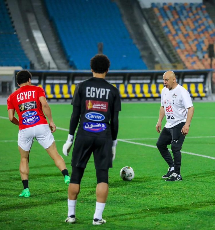 في غياب صلاح.. منتخب مصر يخوض أول تدريباته استعدادا لمواجهة بوركينا فاسو