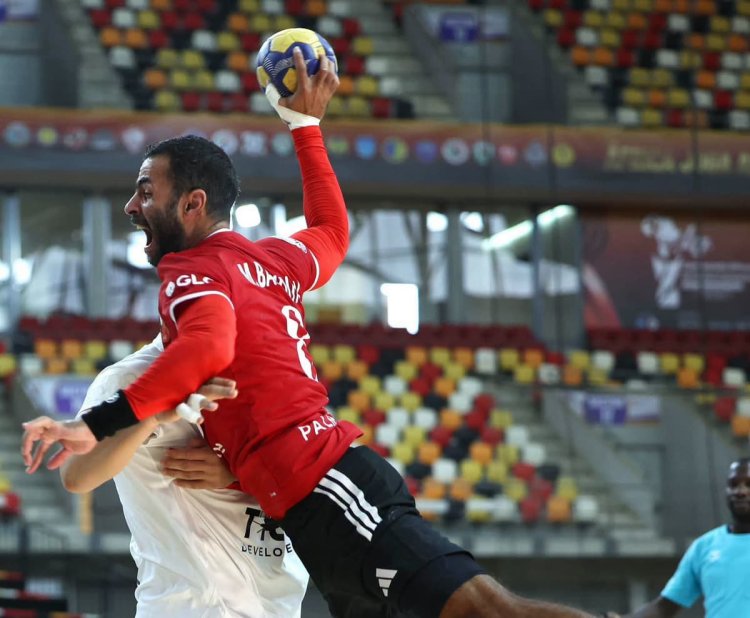 «يد الأهلي» يفوز على الزمالك ويتوج ببطولة إفريقيا للأندية