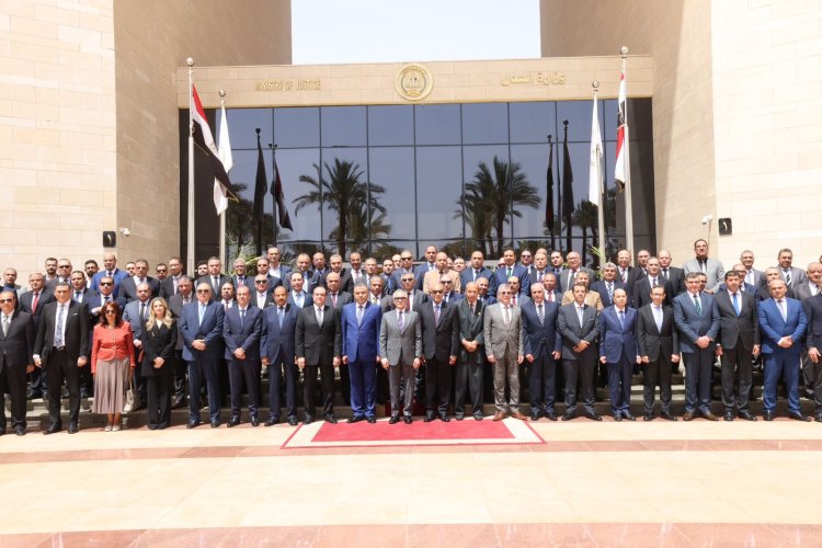  وزير العدل يفتتح أول دورة تدريبية لقضاة الجنايات على منظومة التقاضي عن بُعد بالعاصمة الجديدة