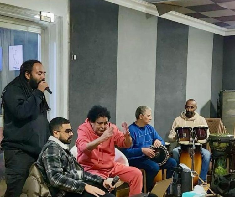 محمد منير يواصل البروفات التحضيرية لحفلته مع ويجز في دبي