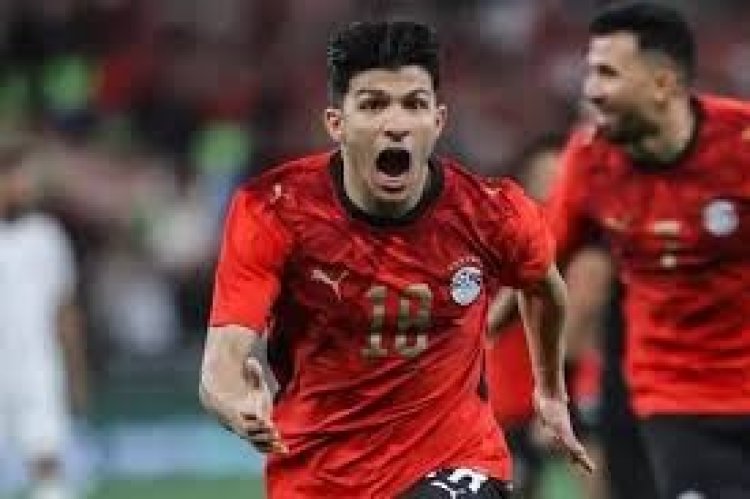 بعد إصابته بالرباط الصليبي أمام إسبانيا.. دعم كامل من وزير الرياضة لإسلام عيسى