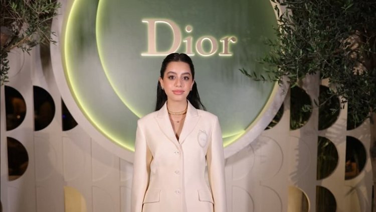 دار الأزياء العالمية «Dior» تختار الممثلة الشابة ياسمينا العبد سفيرة للجمال والمجوهرات