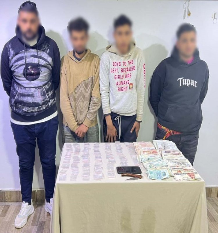 القبض على 4 أشخاص لبيع مخدرات فى مدينة 6 أكتوبر 