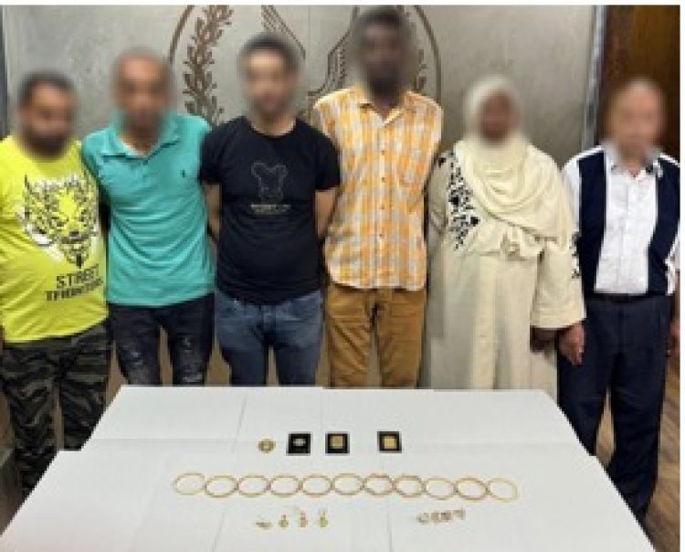 القبض على 6 أشخاص بينهم سيدتان لقيامهم بأعمال سرقات للمنازل والمدارس  بالقاهرة (صور)