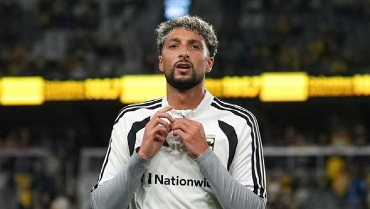 وسام أبو علي يدرس العودة للدوري المصري الممتاز