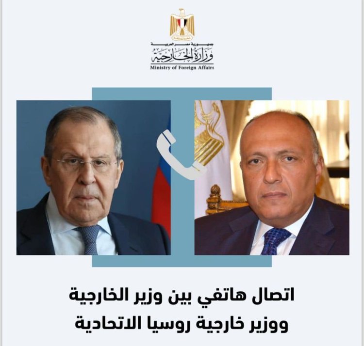 وزير الخارجية يجري اتصالاً هاتفياً مع نظيره الروسي