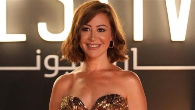 منة شلبي تكشف كواليس اختيارها لأول أدوارها في فيلم “الساحر”