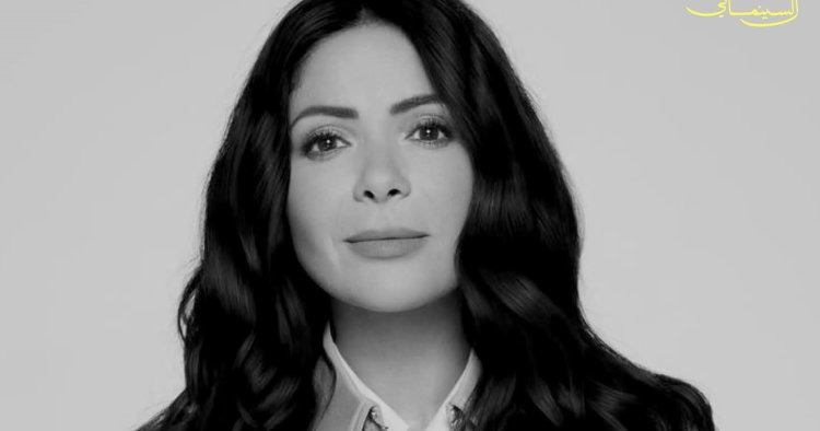 مهرجان الجونة السينمائي يمنح منى زكي جائزة الإنجاز الإبداعي