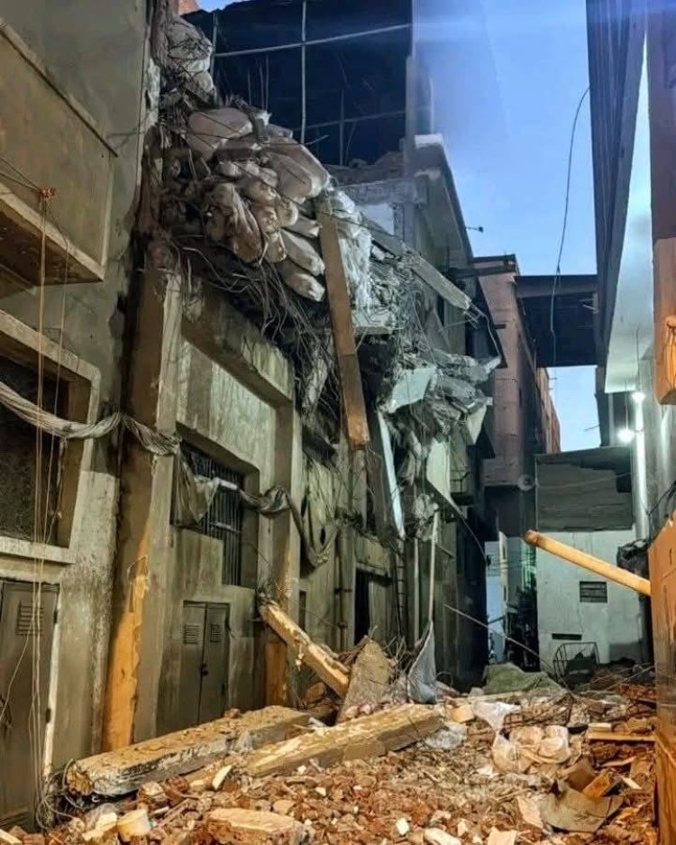 8 وفيات و35 مصاب  في  حريق بمصنع ملابس في محافظة الغربية