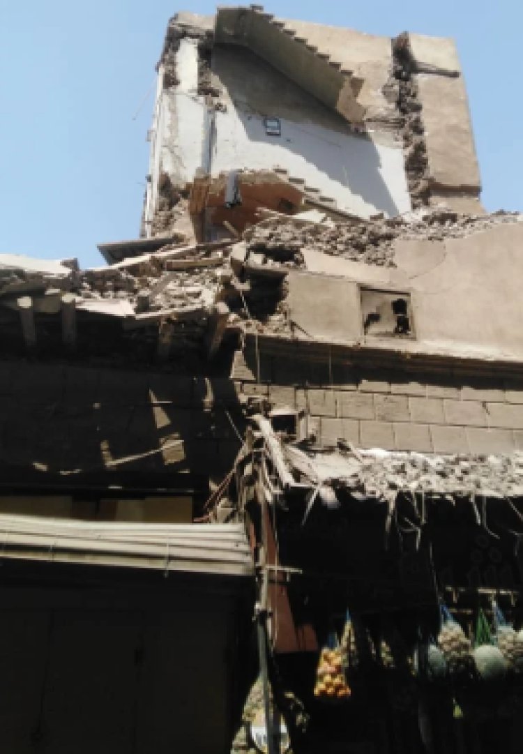 انهيار جزئي في عقار قديم بمنطقة الجمالية