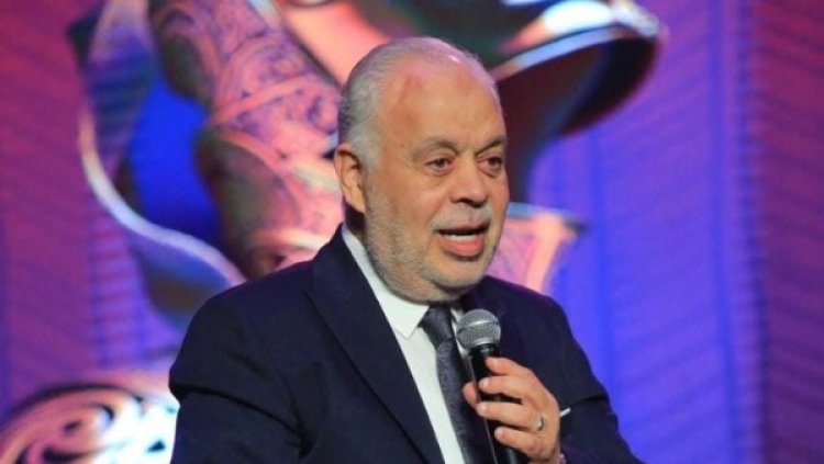 نقابة المهن التمثيلية ترفض استقالة أشرف زكي بالإجماع