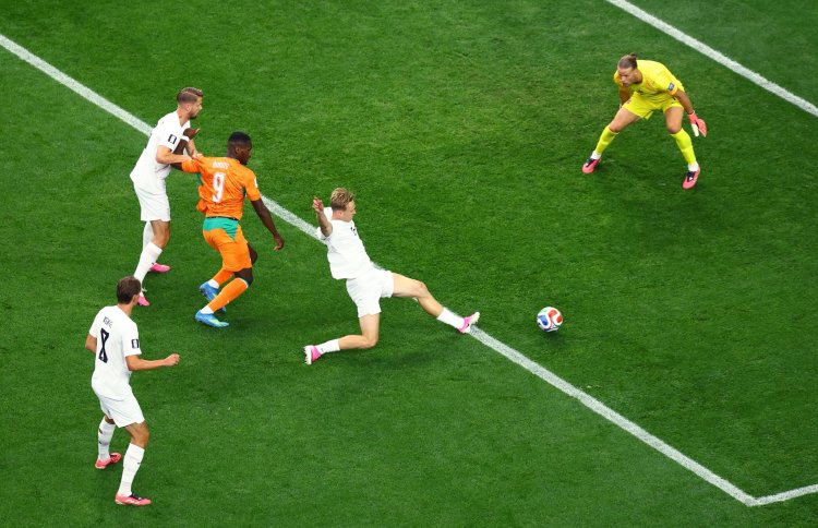النرويج تفوز على كوت ديفوار وتواجه البرازيل في ثمن نهائي كأس العالم