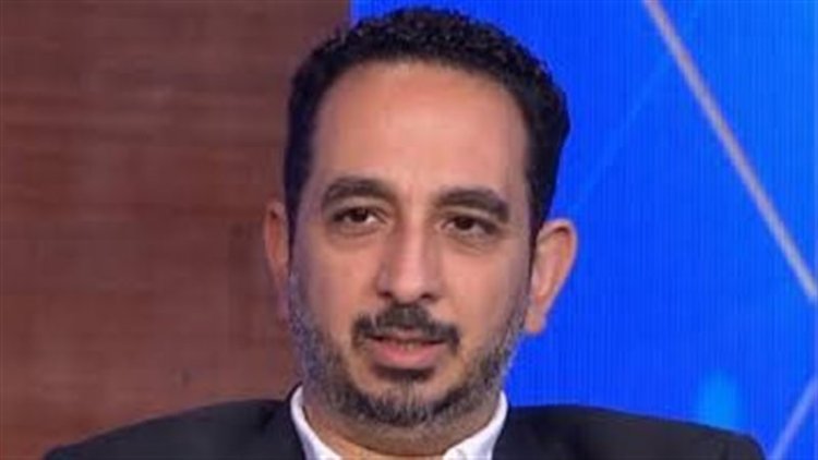 طارق الجنايني يثير الجدل بتعليق ساخر عن موسم الحج: "هو يوم القيامة قرب؟"