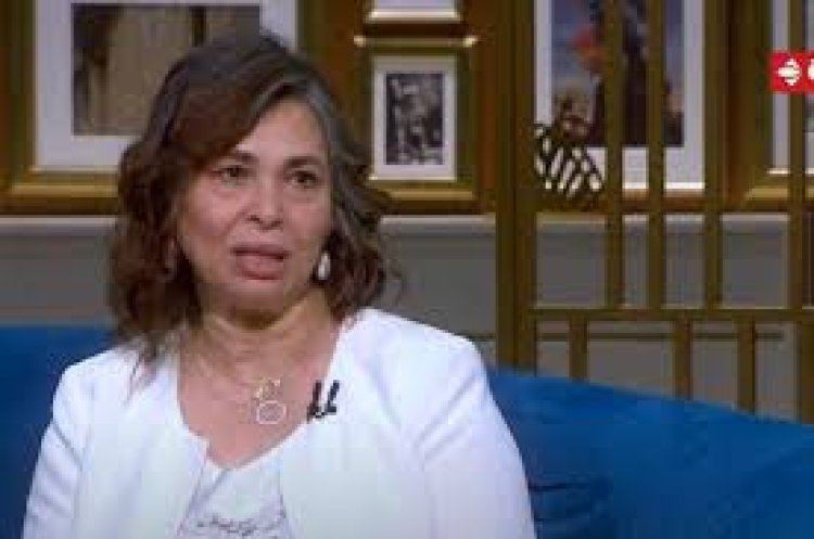 لبنى ونس: «طليقي سافر وسابني سنتين أنا وبنته عشان الفلوس»
