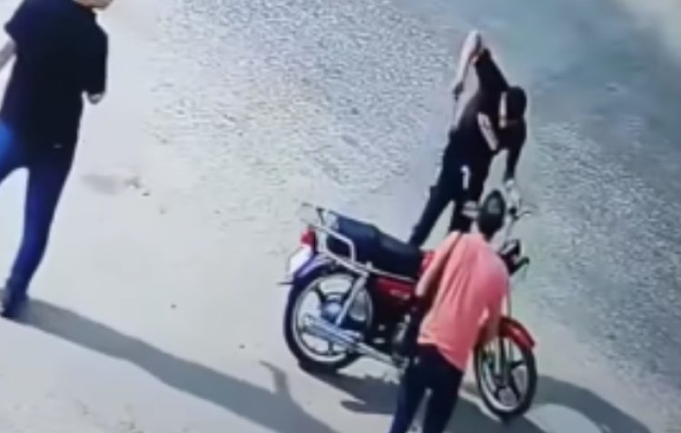 ضبط المتهم بمحاولة سرقة لشاب وترويعه بالسلاح بالقاهرة 