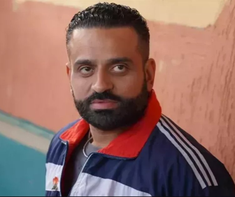 «لا يوجد عزاء بالمنزل».. موعد ومكان عزاء والد الفنان عمر السعيد