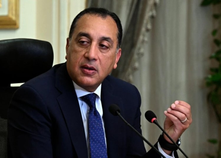 مد ساعات عمل المحال حتى 11 مساءً.. قرار استثنائي لدعم المواطنين