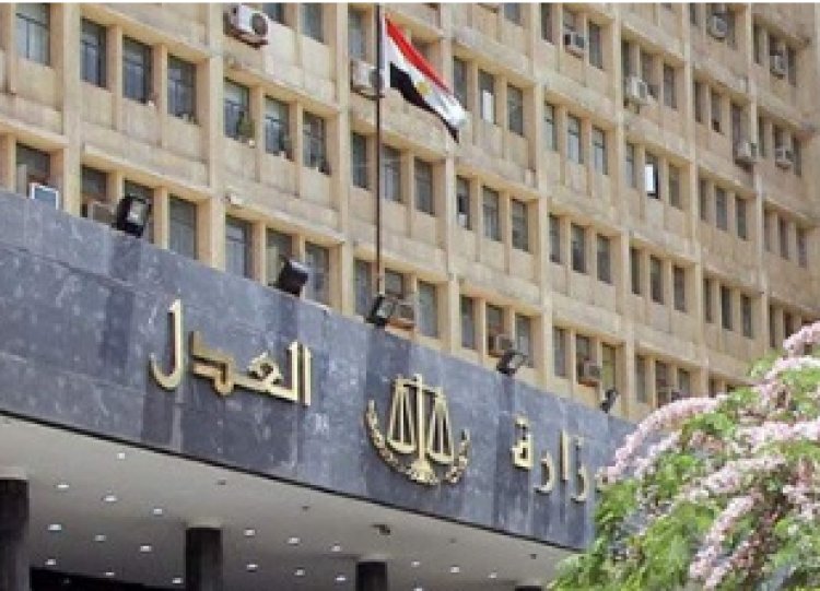 وزارة العدل توضح ضوابط تعليق الخدمات الحكومية للممتنعين عن سداد "النفقة"